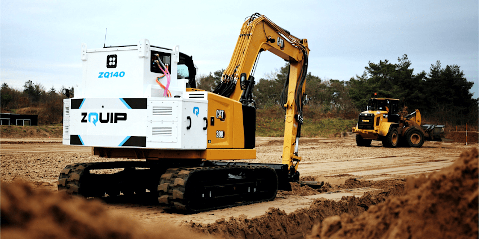 Electric, diesel, or CNG? MOOG tech lets you pick all of the above, on just ONE machine!