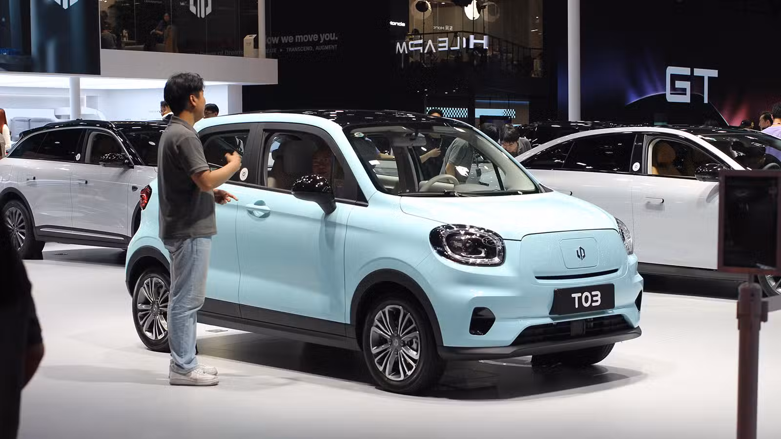 Stellantis weighs producing Leapmotor EVs at idled Canada plant, report says